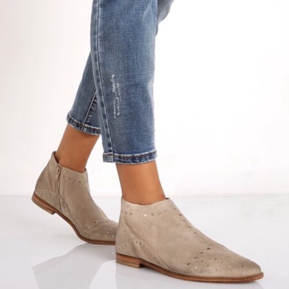 Free People Shoes - Free People Aquarian Tan Ankle Boot Taupe